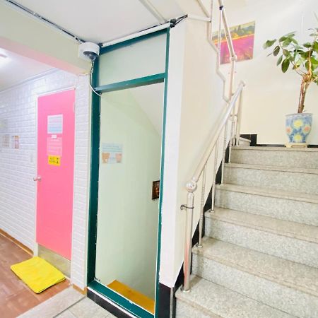 Aroha Guesthouse Seoul Station Exterior foto