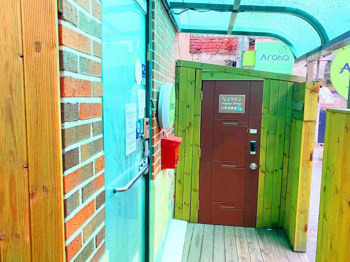 Aroha Guesthouse Seoul Station Exterior foto